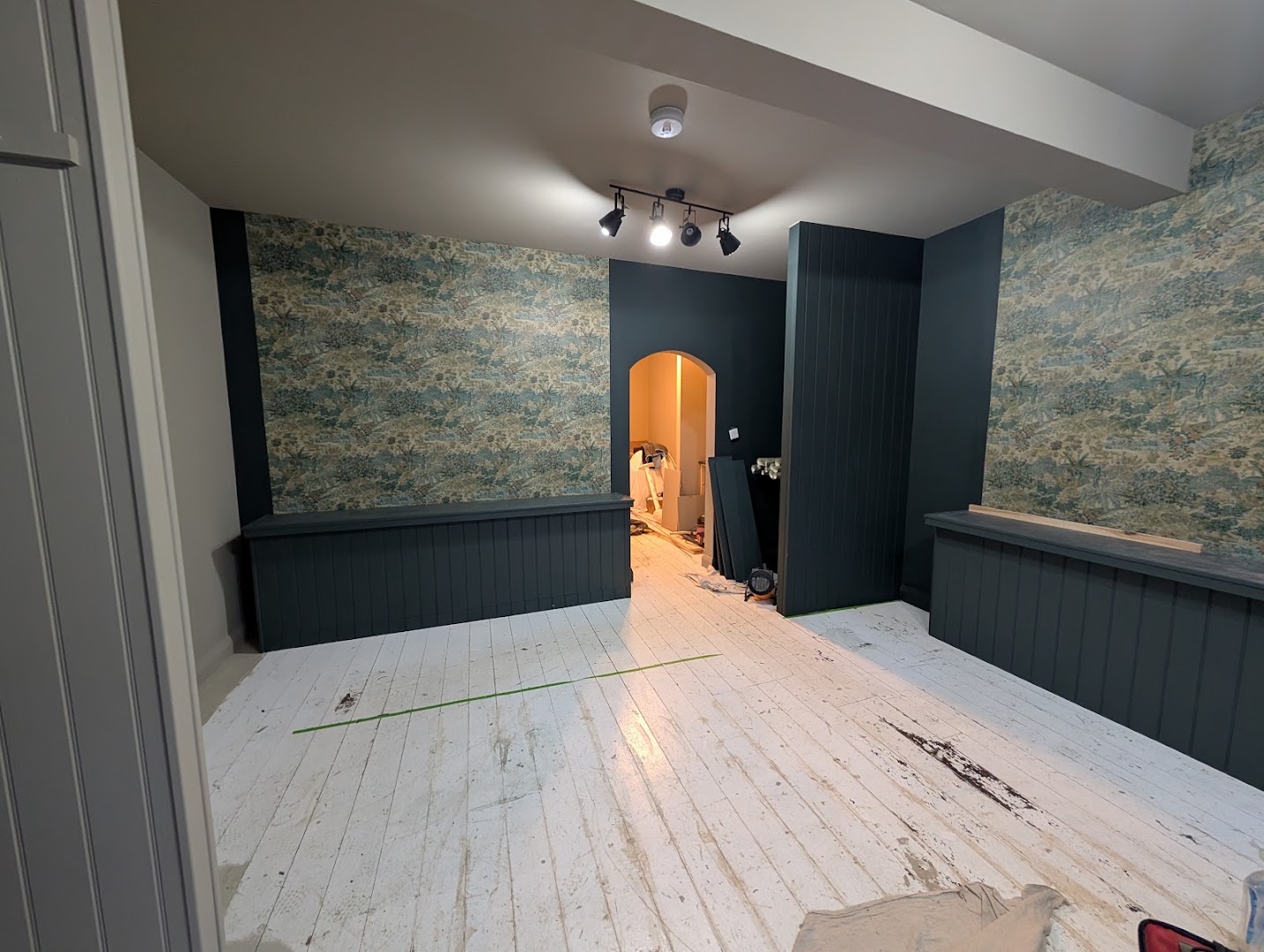 Fine Finish - Decorating · Photos 10
